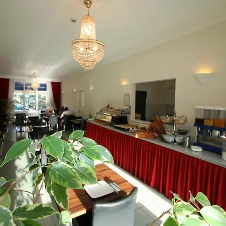 Duinzicht Отель 3*